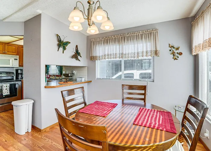 Pool, Hot Tub & Tennis Courts: Near Dtwn Yuma