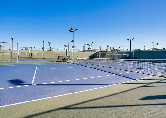 Pool, Hot Tub & Tennis Courts: Near Dtwn * Yuma
